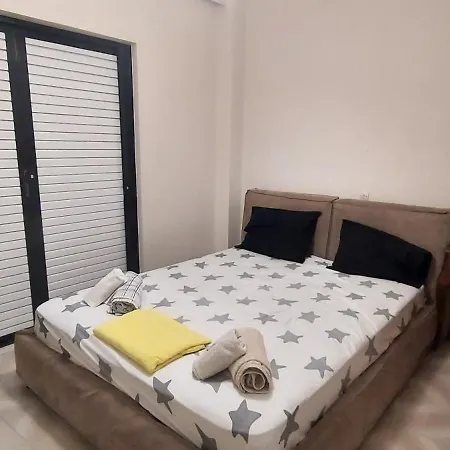 Dolphin 1 Apartment Artemida  Exterior photo